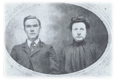 My Great Grandpa David Harrison Roach and second wife Mary Bowman. 
