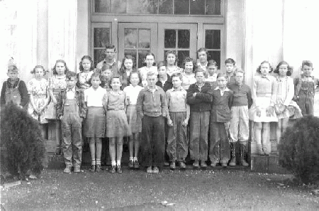 Belfast School, Grade 6, 1939