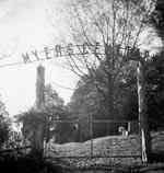 Entrance to Myer's Cemetery