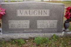 Robert Vaughn 1983 / Orangie 1972