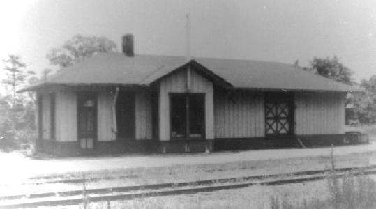 Tennessee Central Railway Depot at Rockwood before it was torn down